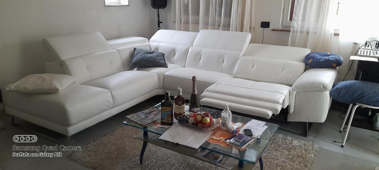 Sogno Vacanze Apartment Massa  Ngoại thất bức ảnh