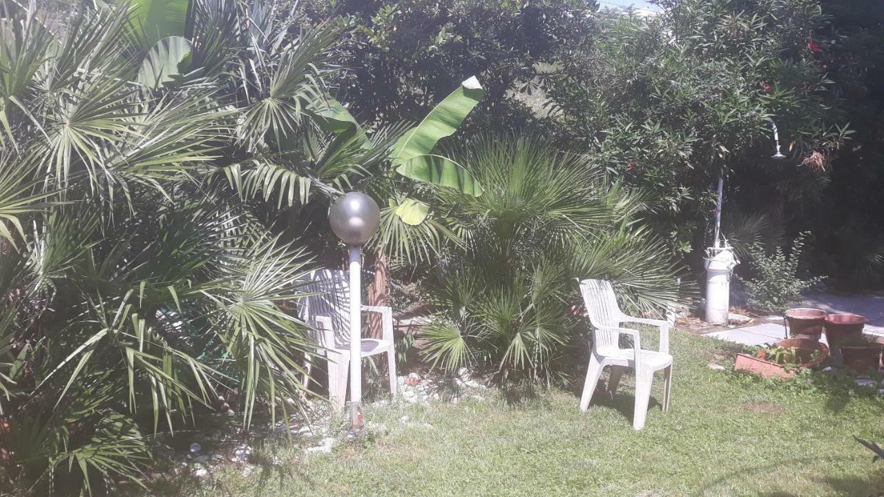 Sogno Vacanze Apartment Massa  Ngoại thất bức ảnh